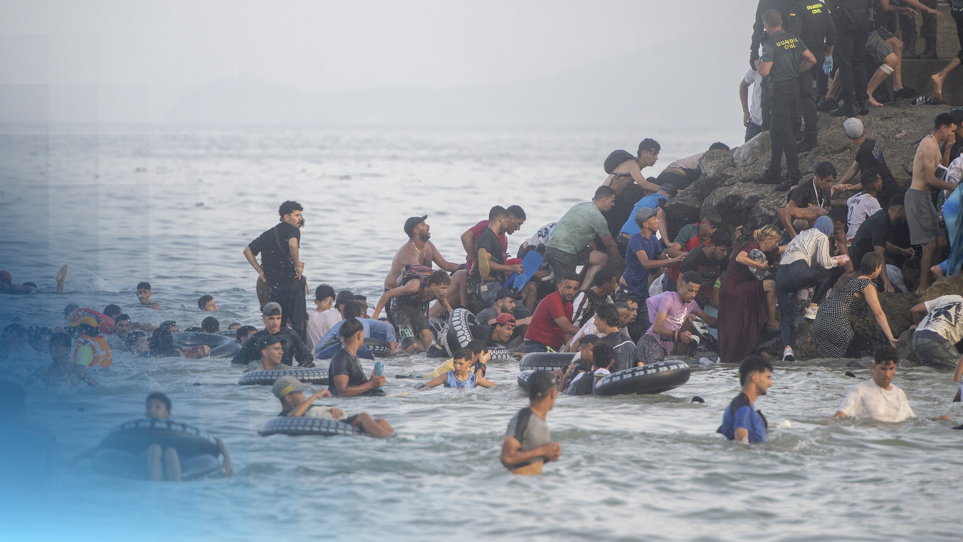 Mehrere Geflüchtete aus Marokko nach Ceuta.