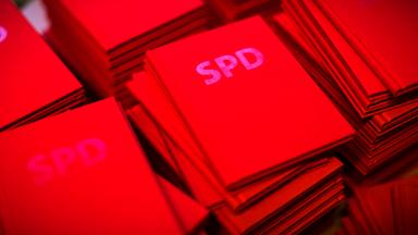 Jusos Fur Neuwahl Spd Stimmt Uber Groko Ab Zdfmediathek