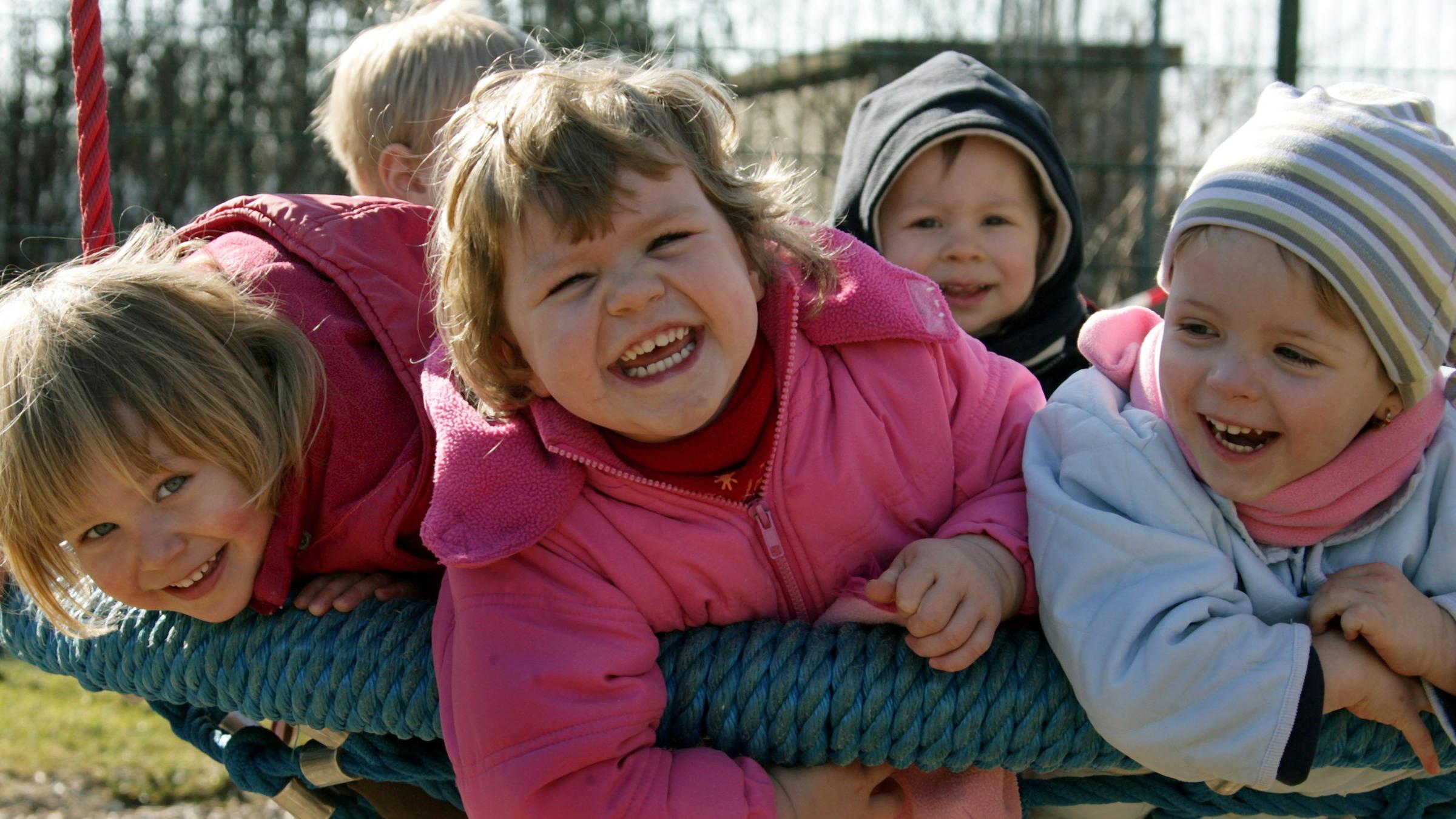 Psychologin Zum World Smile Day Lacheln Stellt Eine Verbindung