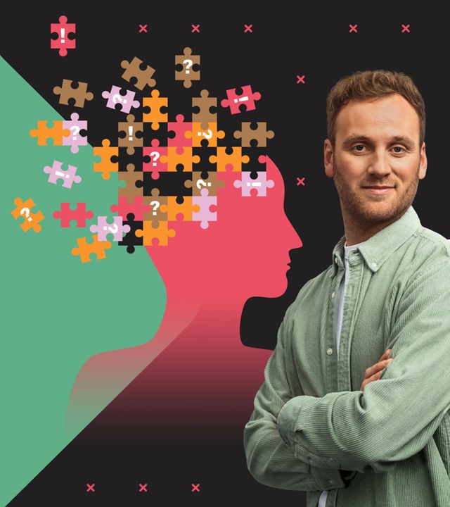Psychologe Leon Windscheid steht neben der Grafik eines aufgeklappten Gehirns, aus welchem Puzzleteile herausfliegen.