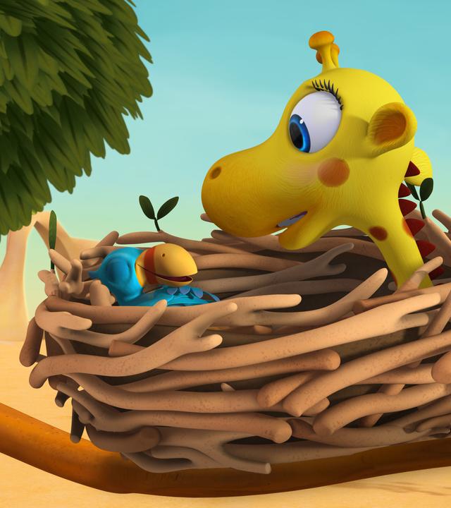 In der Savanne: Giraffe Gertie steckt mit dem Kopf in einem Papageiennest fest, das in einer Astgabel gebaut wurde. Im Nest schlummert eine blauer Papagei.