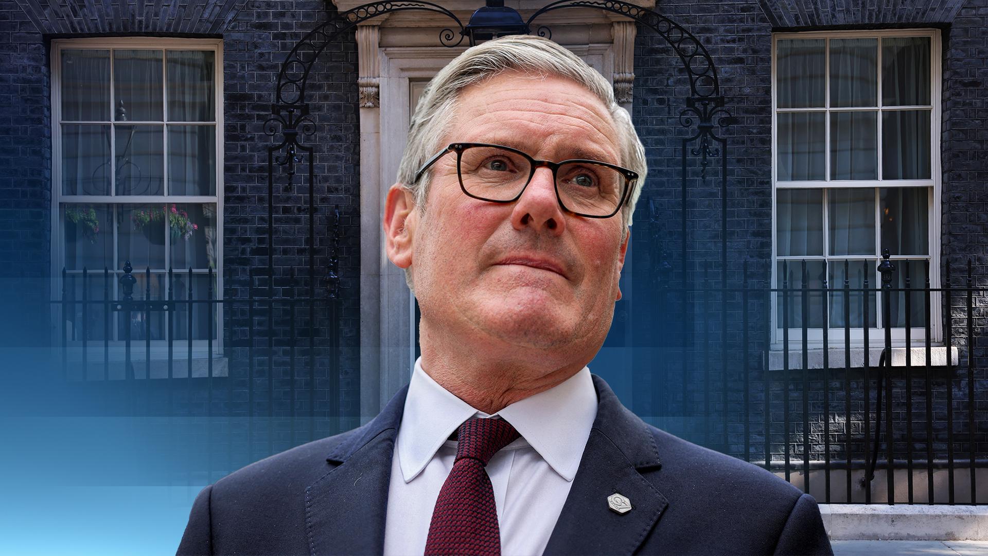 Keir Starmer vor der Tür der Downing Street.
