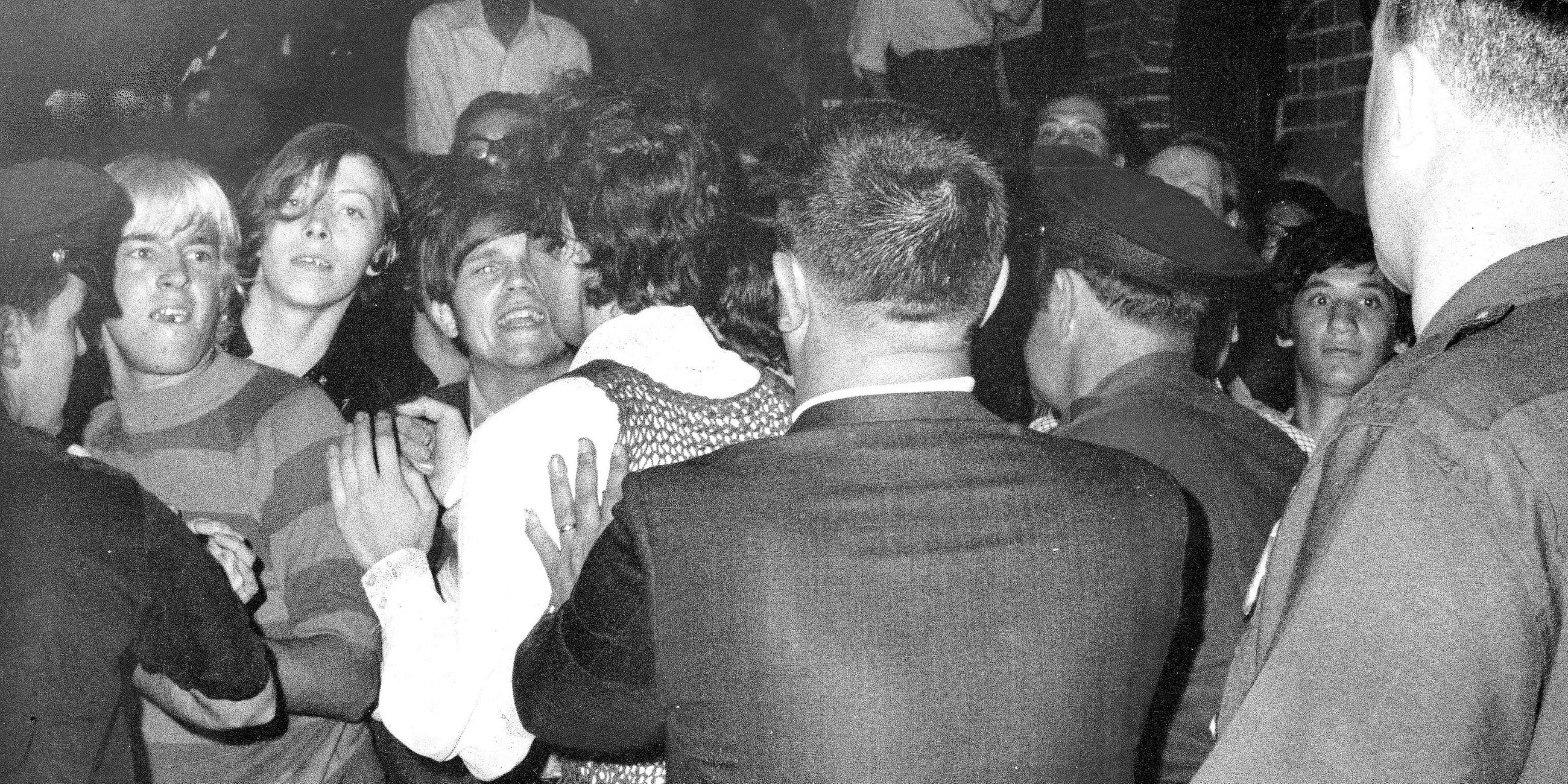 Polizeirazzia im Stonewall Inn 1969