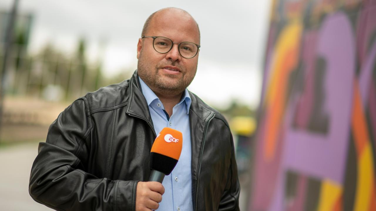 Mitarbeiter und Mitarbeiterinnen des Landesstudios Hessen