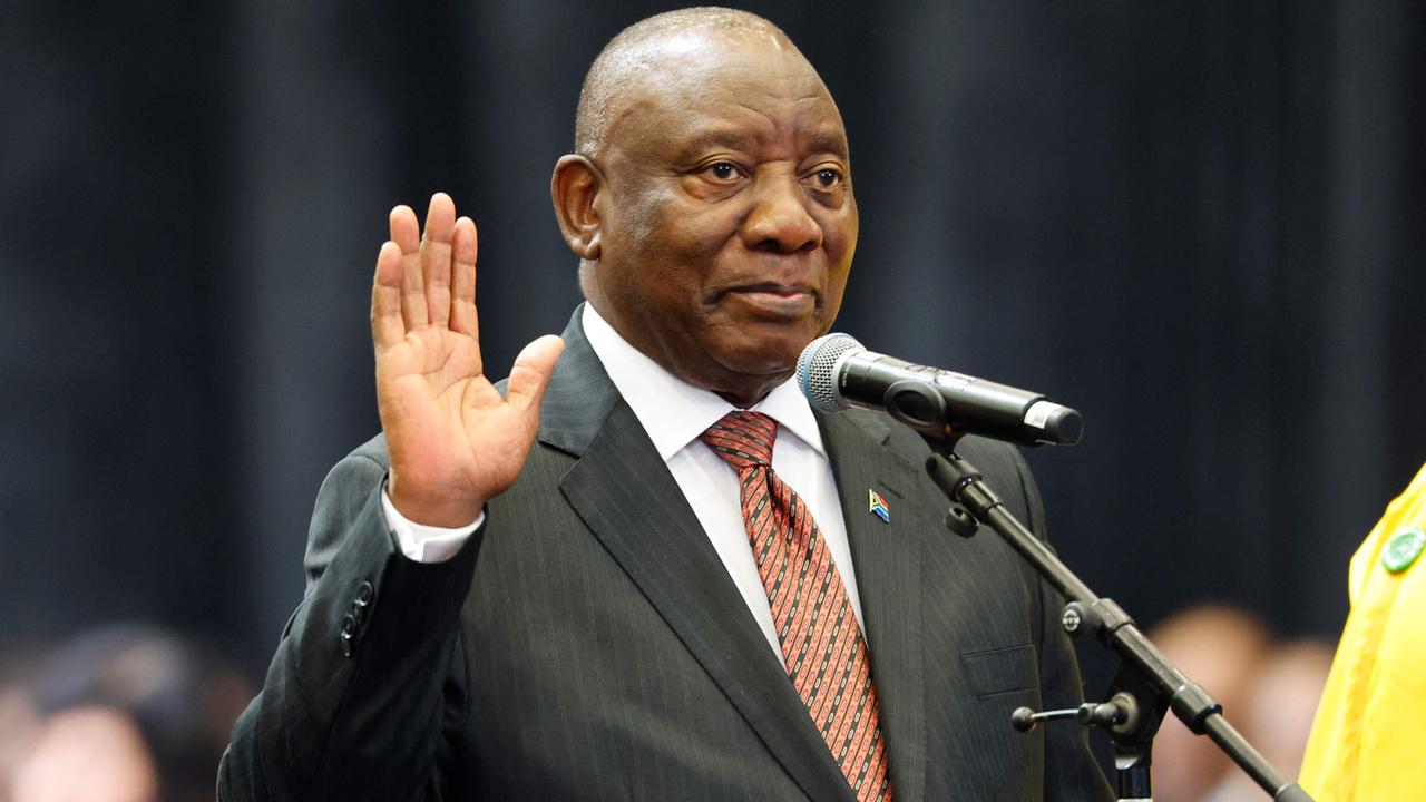 South Africa: Ramaphosa re-elected president