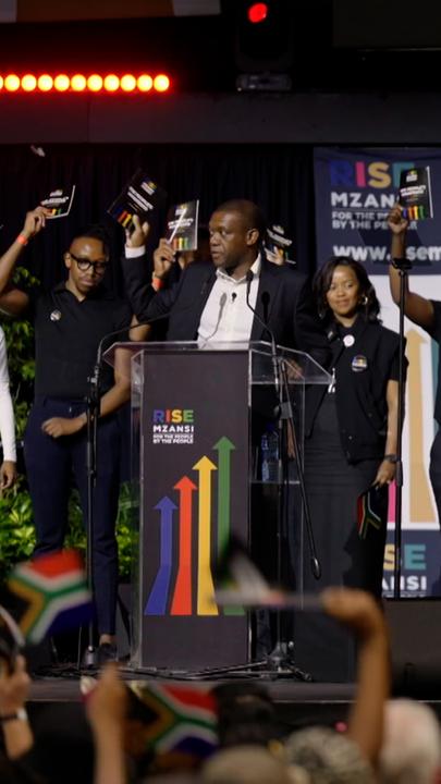 Veranstaltung der Partei "Rise Mzansi" bei den Parlamentswahlen in Südafrika.