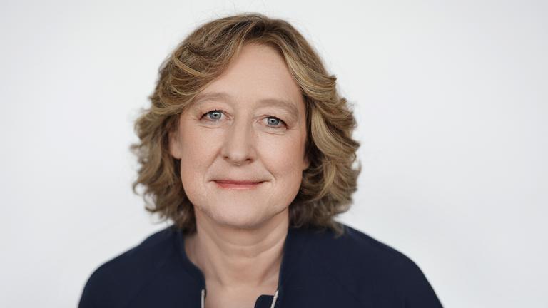 Porträt der ZDF-Landessstudioleiterin Saarbrücken Susanne Freitag-Carteron