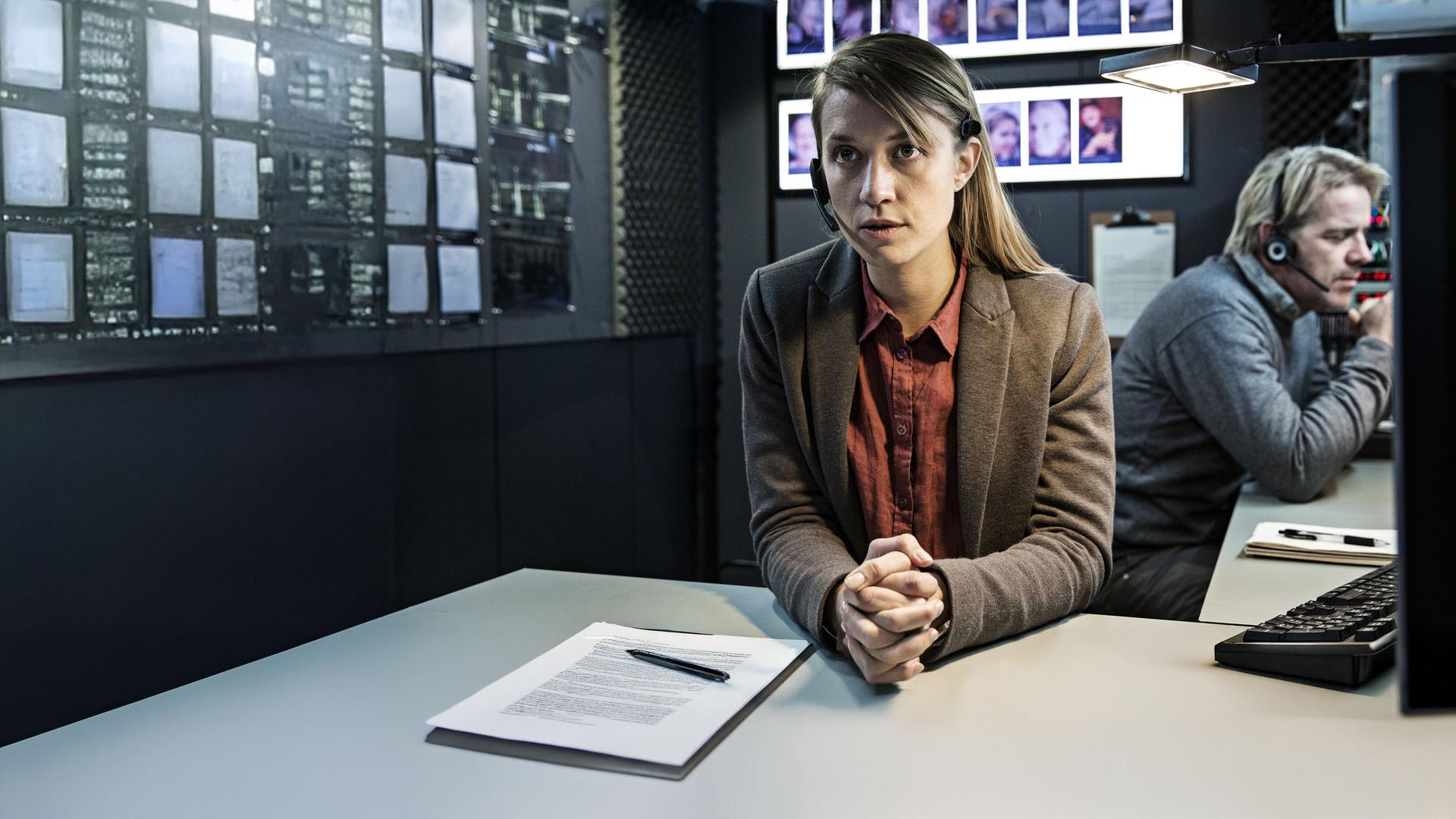 Verhandlungsführerin Louise (Sara Hjort Ditlevsen)