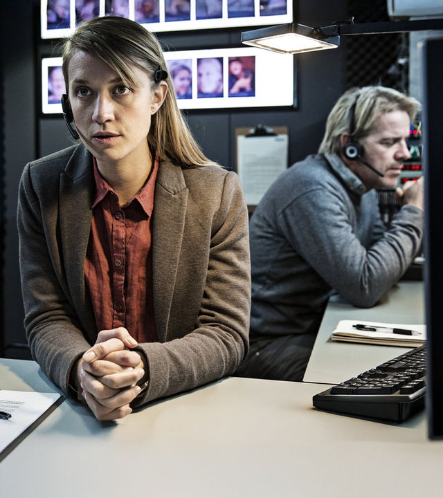 Verhandlungsführerin Louise (Sara Hjort Ditlevsen)