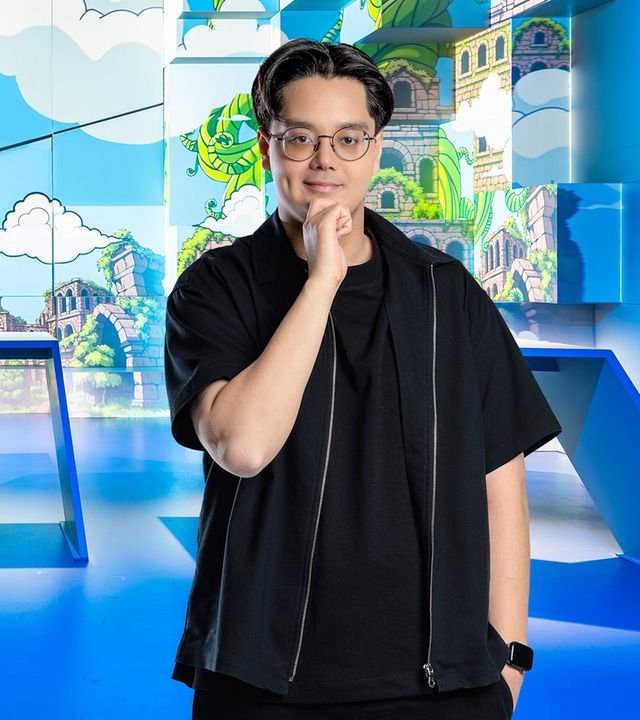 Tanoshii - Raafey steht im Studio