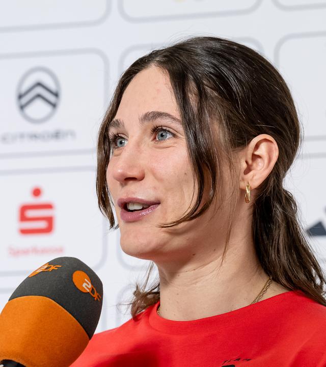 Tara Schmitz im Interview