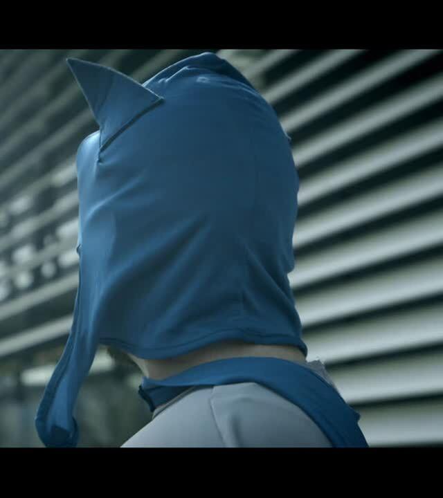 17 Meter! Klettere mit Saugnäpfen das Hochhaus hoch! -- Das schaffst du nie!