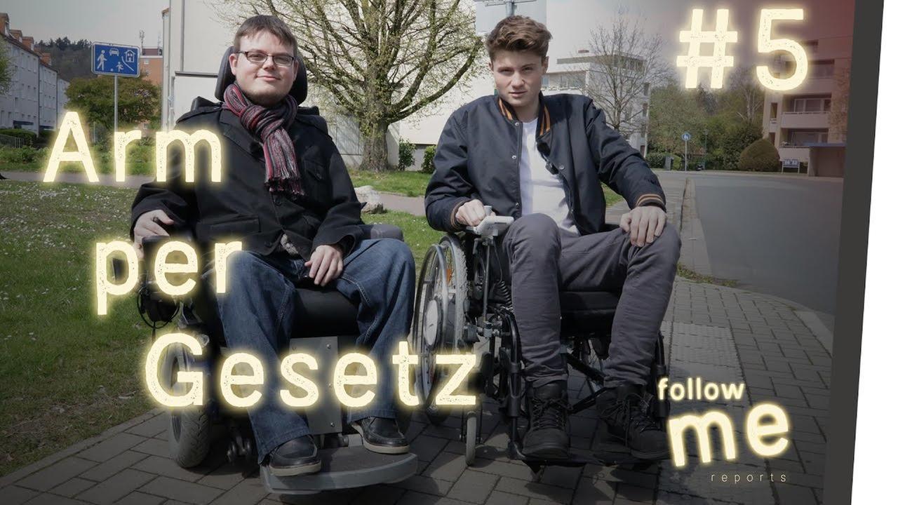 Arm per Gesetz - Felix trifft den Rollstuhlfahrer Constantin (5)