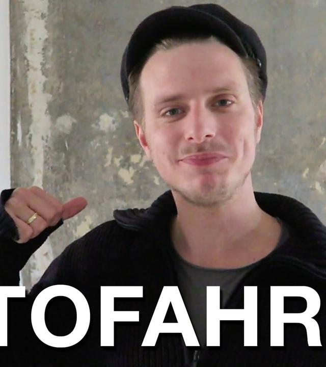 Auf einen Kaffee mit Moritz Neumeier - Autofahren