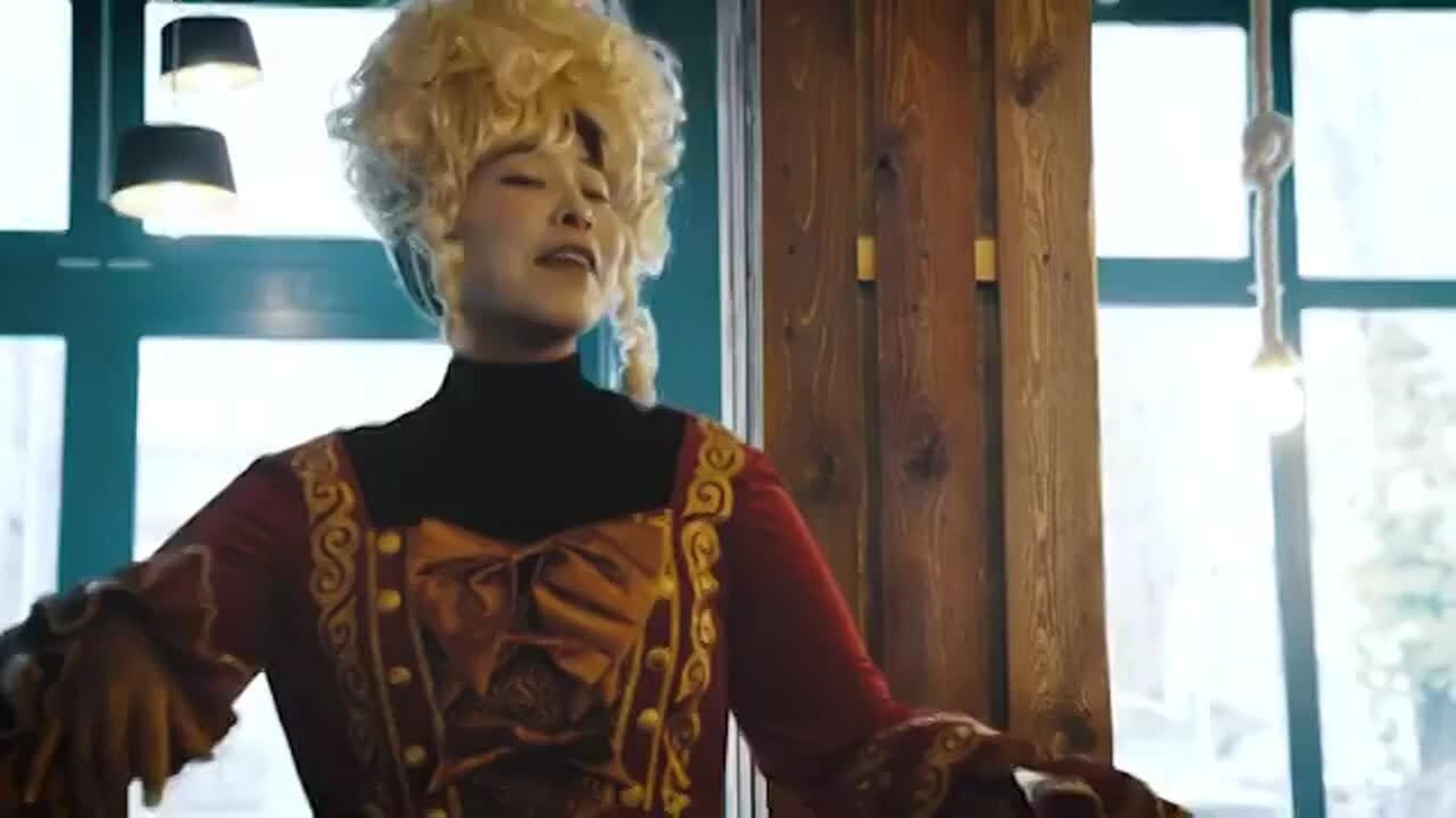 Der Moment, wenn du mit deinen Freunden hochdeutsch reden willst und dafür geopfert wirst 