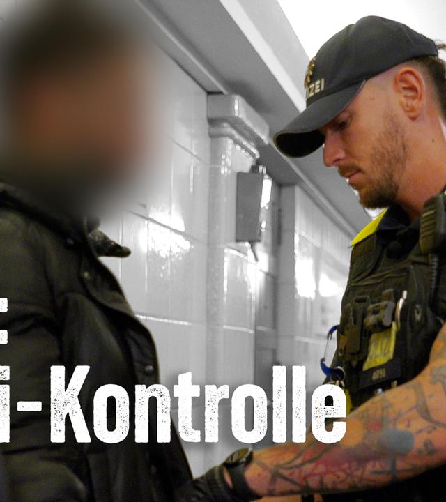 Einsatzkräfte am Hermannplatz - HUNDERTZEHN