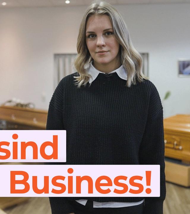 Emily (22) hat schon über 1000 Menschen beerdigt.  // mit @Sashka