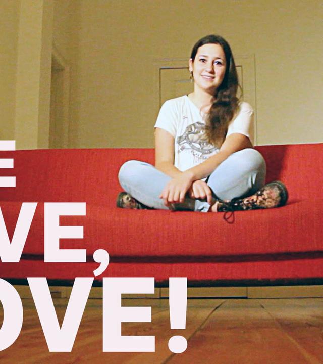 Erster KUSS, erste LIEBE: Schöne und peinliche Geschichten mit Saadet ? - ?‍️‍?‍? AUF KLO