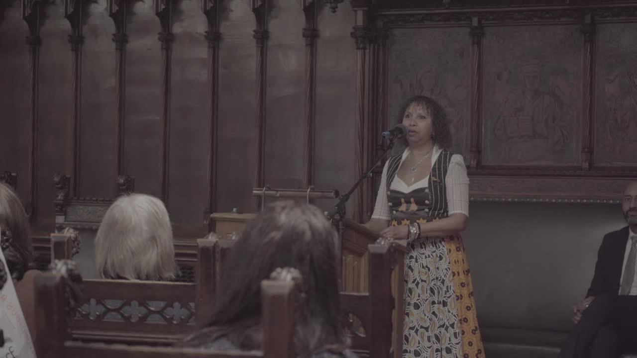 Fadumo Korn (Nala e.V.) - das komplette Interview - MrWissen2go EXKLUSIV