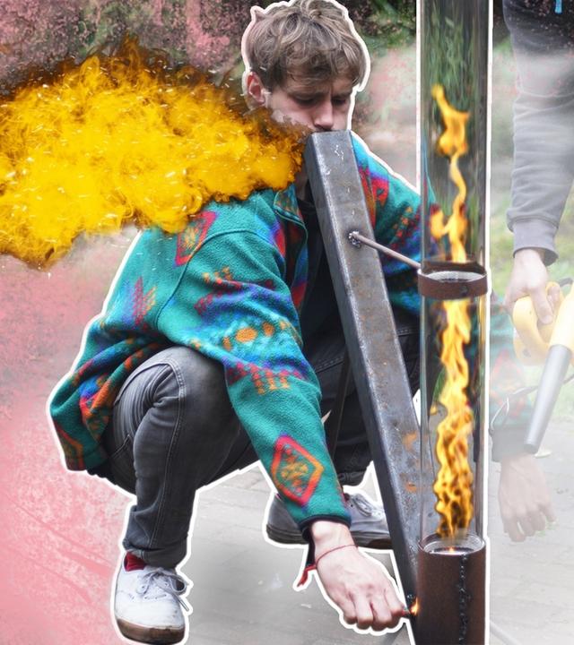 Feuerrohr mit Pellets im Büro bauen - HOT HOT HOT