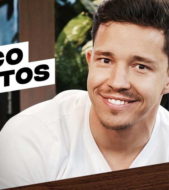 Genervt von eigenen Songs, peinlichster TV-Auftritt, Promi-Familie uvm. - Nico Santos im Talk