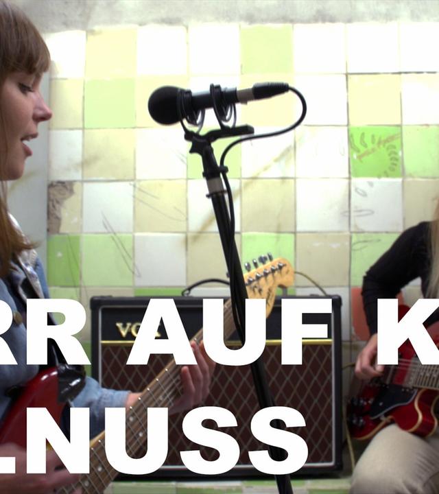 Gurr - Walnuss ? - Live Auf Klo