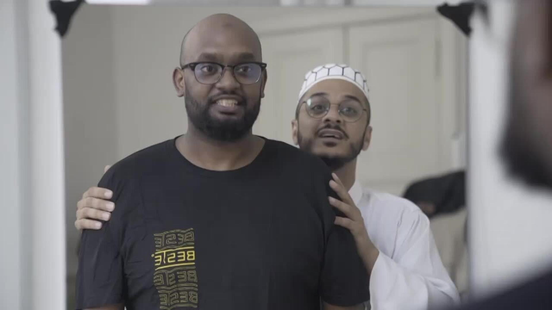 Heute ist der Ehrentag der Datteltäter Ehren-OGs Yassin und Yousif!  Mashallah, keiner lacht so schön wie ihr.