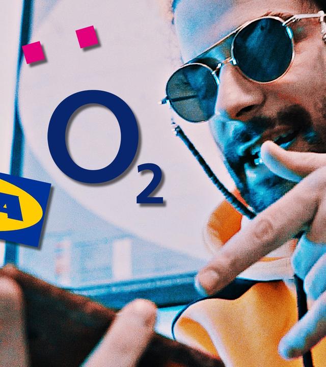 Ich rappe auf der WARTESCHLEIFEN Musik von Kunden-Hotlines