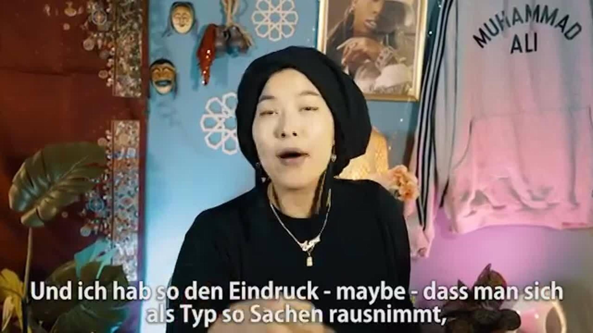 Manchmal ist es schon SEHR seltsam welche Nachrichten man auf Instagram, Facebook uns Co so bekommt. Esra erzählt euch von ihren Top 4...ääähhh 3. .