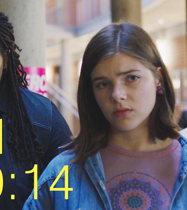 Mit dem Kopf woanders - DRUCK Nora - Clip 31