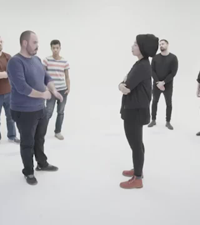 Mit welchem Namen stellt ihr euch vor? Und warum? .