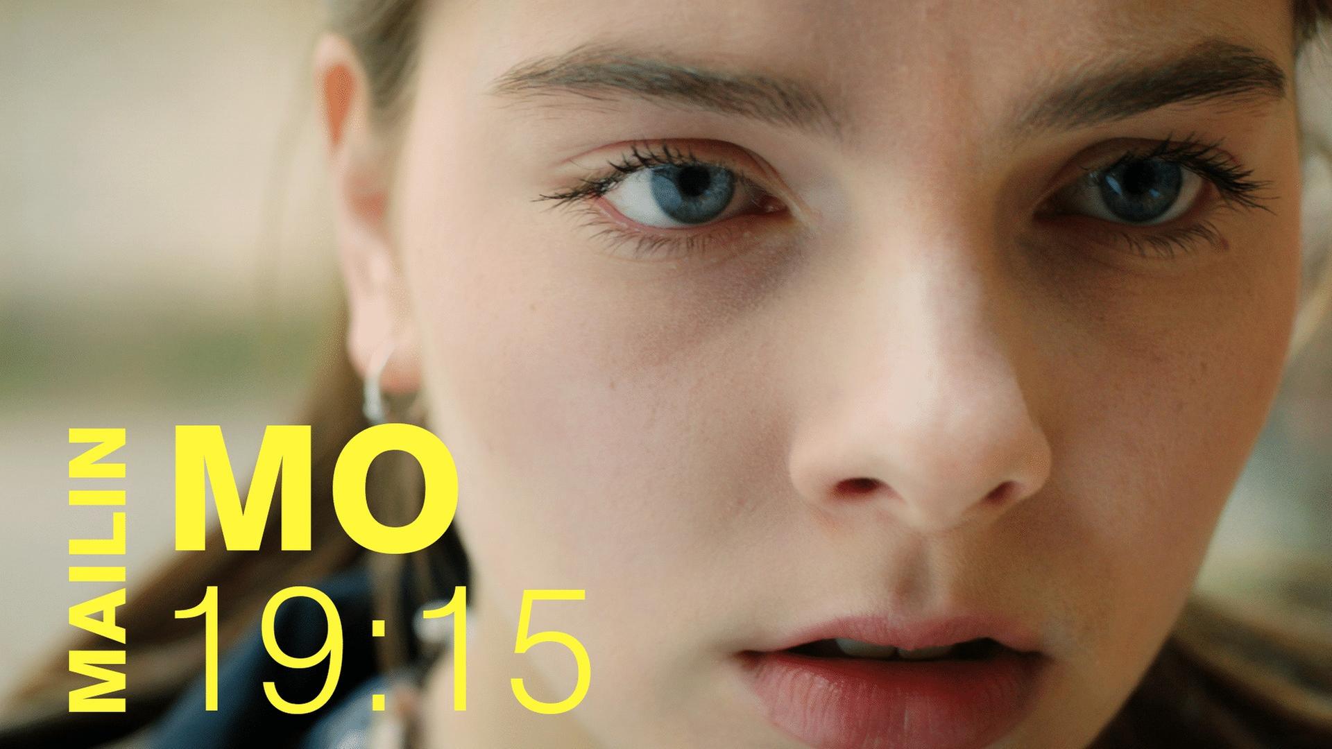 Nacktbild geleakt - DRUCK Mailin - Clip 24