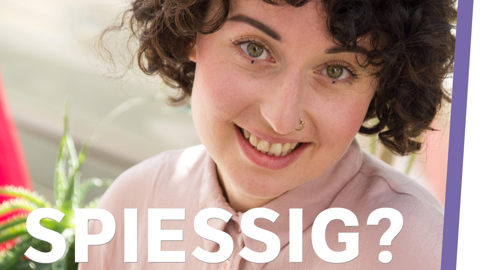 Q&A Frag eine Jüdin! - Kein Sex vor der Ehe? - Auf Klo mit Lana Lux