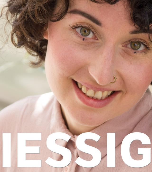 Q&A Frag eine Jüdin! - Kein Sex vor der Ehe? - Auf Klo mit Lana Lux