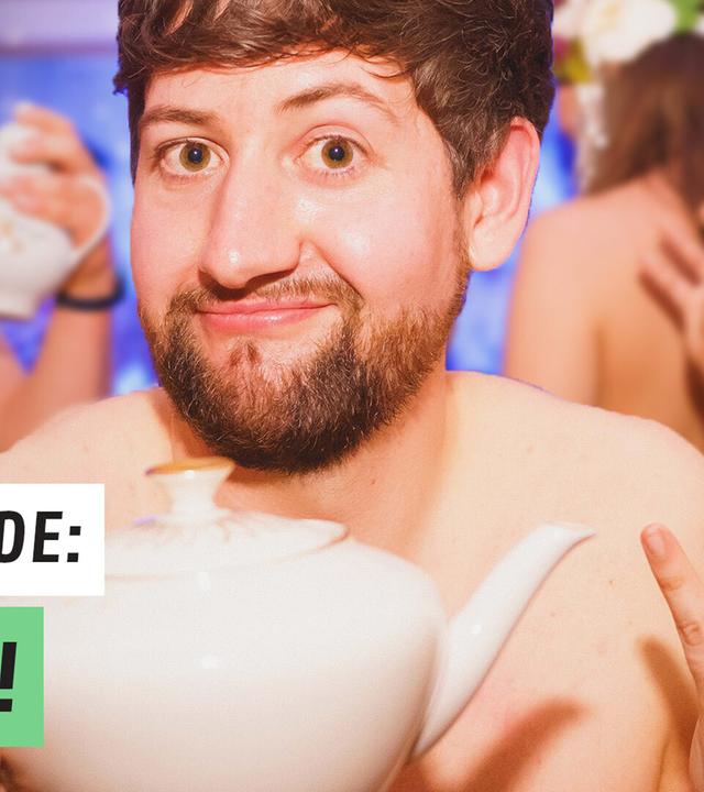 Robins erste Nackt-Party!