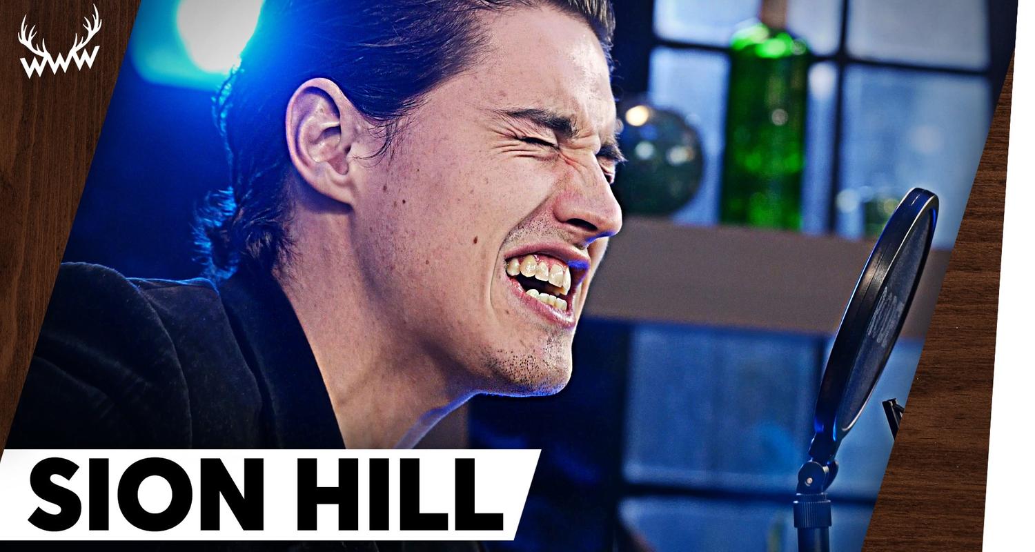 Sion Hill – „Beaches“ & „Elephant“ (Acoustic Live Session)