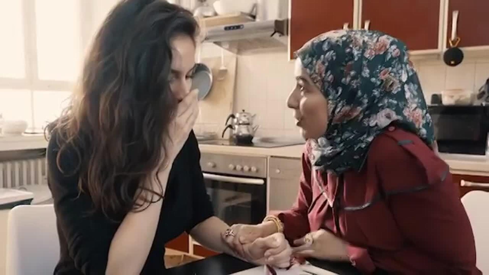 „wAnN hEirAteSt dU eNdLicH?“-Jede Teyze, in jeder Familie, jederzeit.