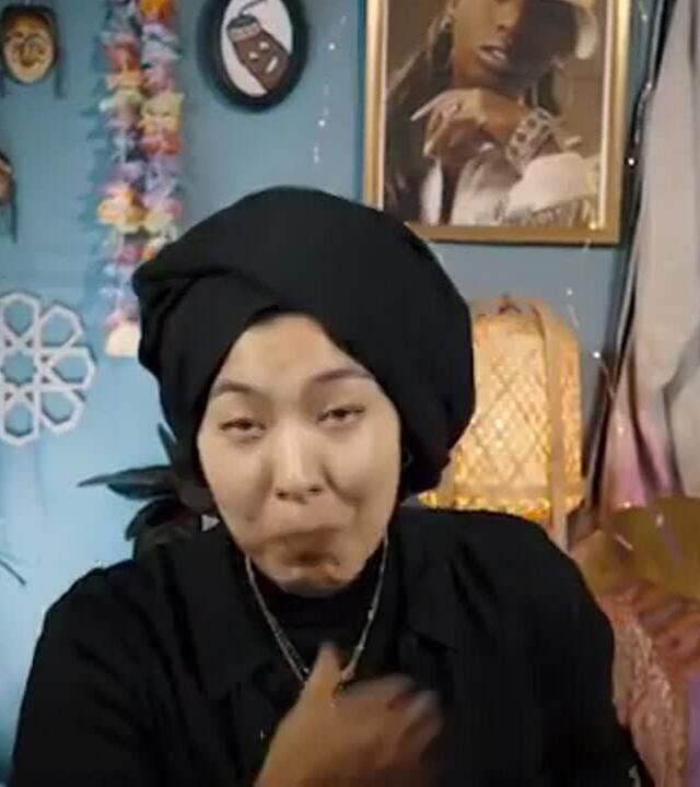 Wenn Hijabis am Flughafen durch die Sicherheitskontrolle gehen und es piept...