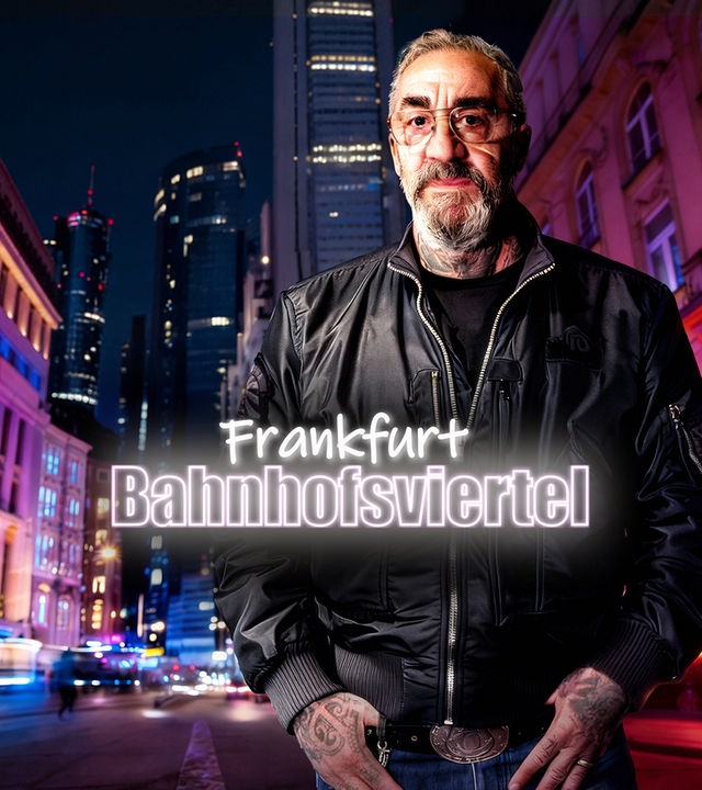 Streetworker Roberto Carelli mit verschränkten Armen vor dem Nachtbus und der Drogenhilfe "Eastside"