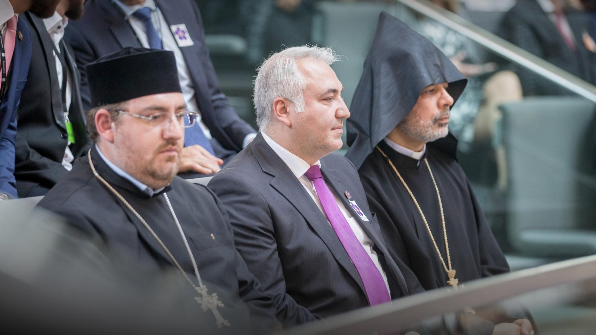 02.06.2016 - Armenien-Resolution verabschiedet
