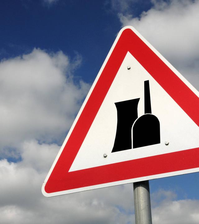 15. Jahrestag des Super-GAU · Im Fokus der Berliner Politik