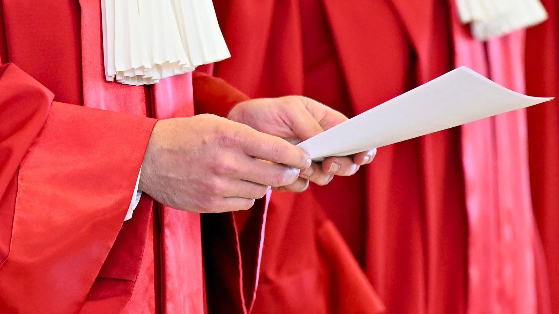 1998 - Bundesverfassungsgericht kippt Sonderweg Bayerns