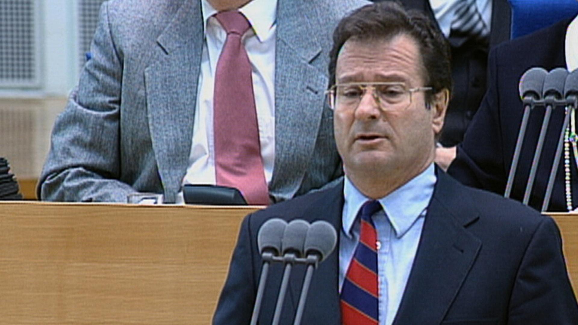 1998 - Historische Debatte zur NATO-Osterweiterung