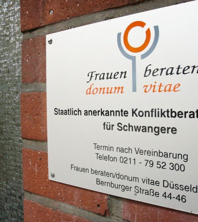 1999 - Gründung von Verein 'donum vitae'