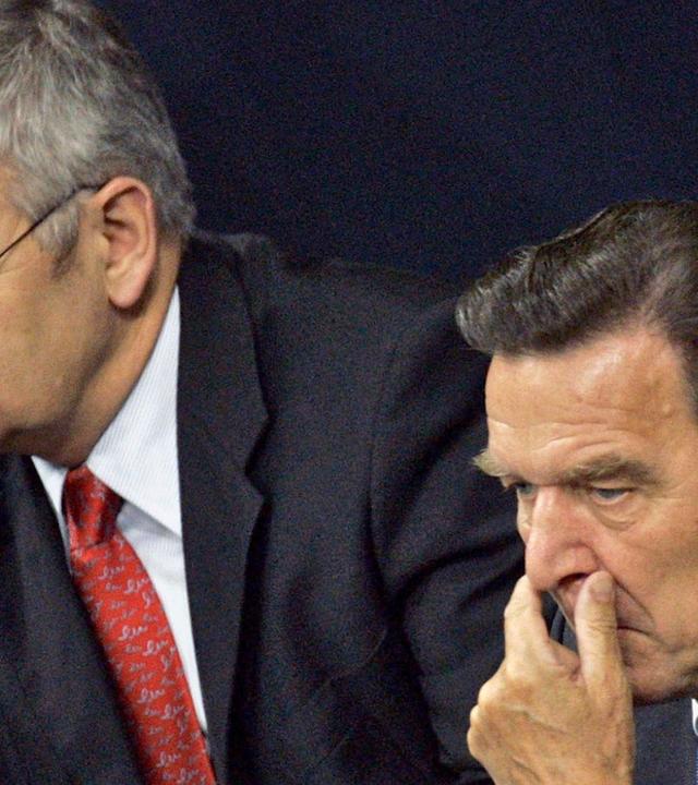 2001 - Fischer „Der 11. September hat uns einen Kampf aufgezwungen“