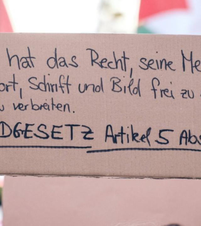 75 Jahre Grundgesetz - Wie steht es um die Meinungsfreiheit?