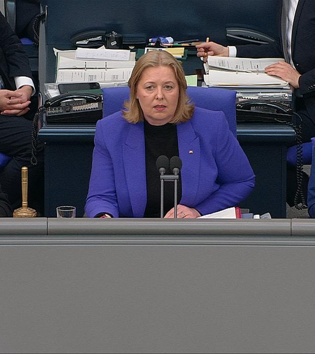 Abstimmungen zur Grundgesetzänderung