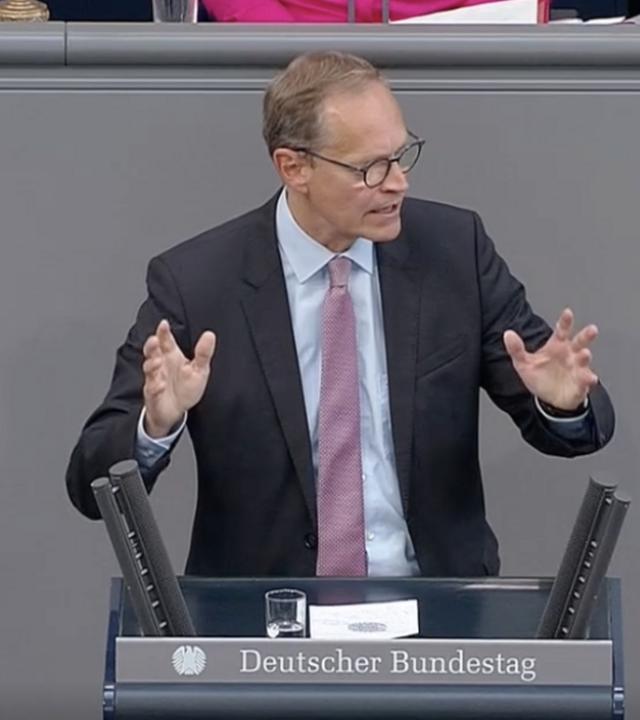 AfD-Anträge Afghanistan- und Syrienpolitik