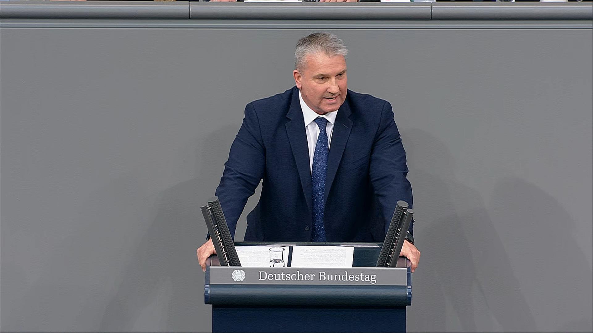 AfD fordert Antifa-Verbote