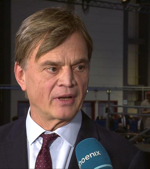 AfD-Parteitag: Bernd Baumann zu Protesten